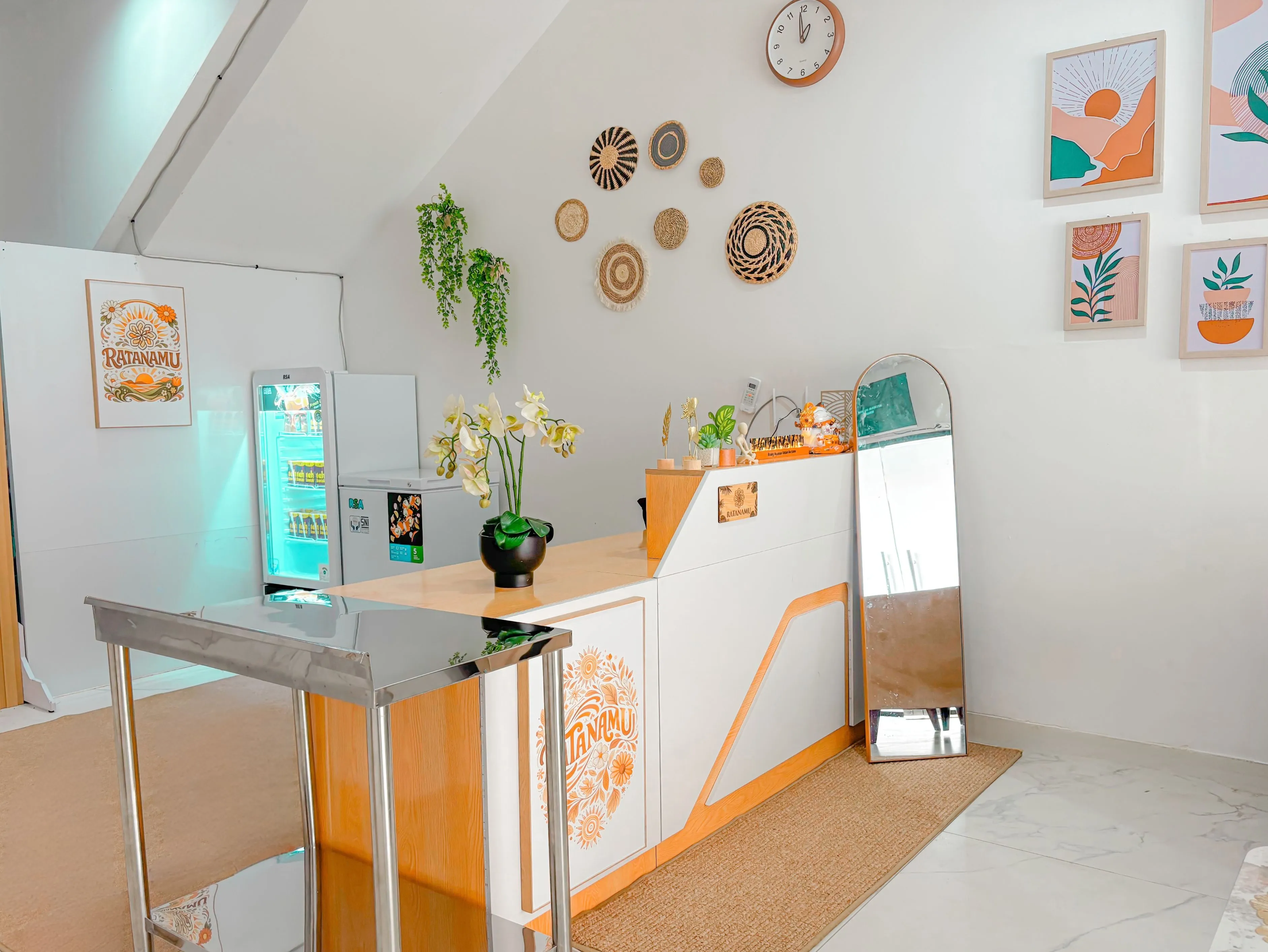 Interior Apartemen Transpark Juanda